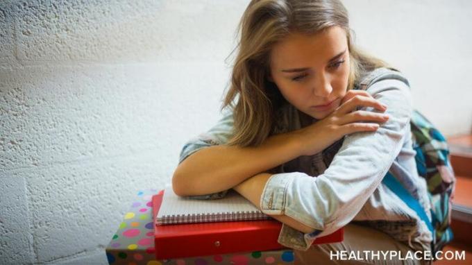 Qual è la differenza tra tristezza e depressione? E come puoi capire se stai vivendo tristezza o depressione. Scoprilo qui