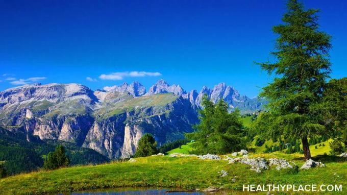 Imparare a vivere nel momento è molto difficile per una persona con schizofrenia e ansia. Scopri come Randall ha trovato la strada per una maggiore pace in HealthyPlace.