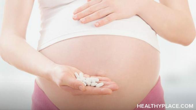 Una donna incinta con ADHD dovrebbe assumere farmaci stimolanti? Non esiste una risposta chiara, ma ci sono rischi per il feto che dovrebbero essere considerati.